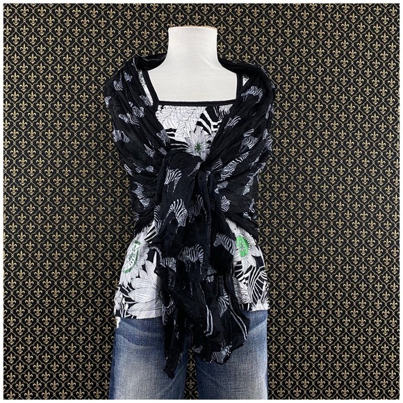 Anthro “Racing Stripes Scarf” - Picture 6 of 6